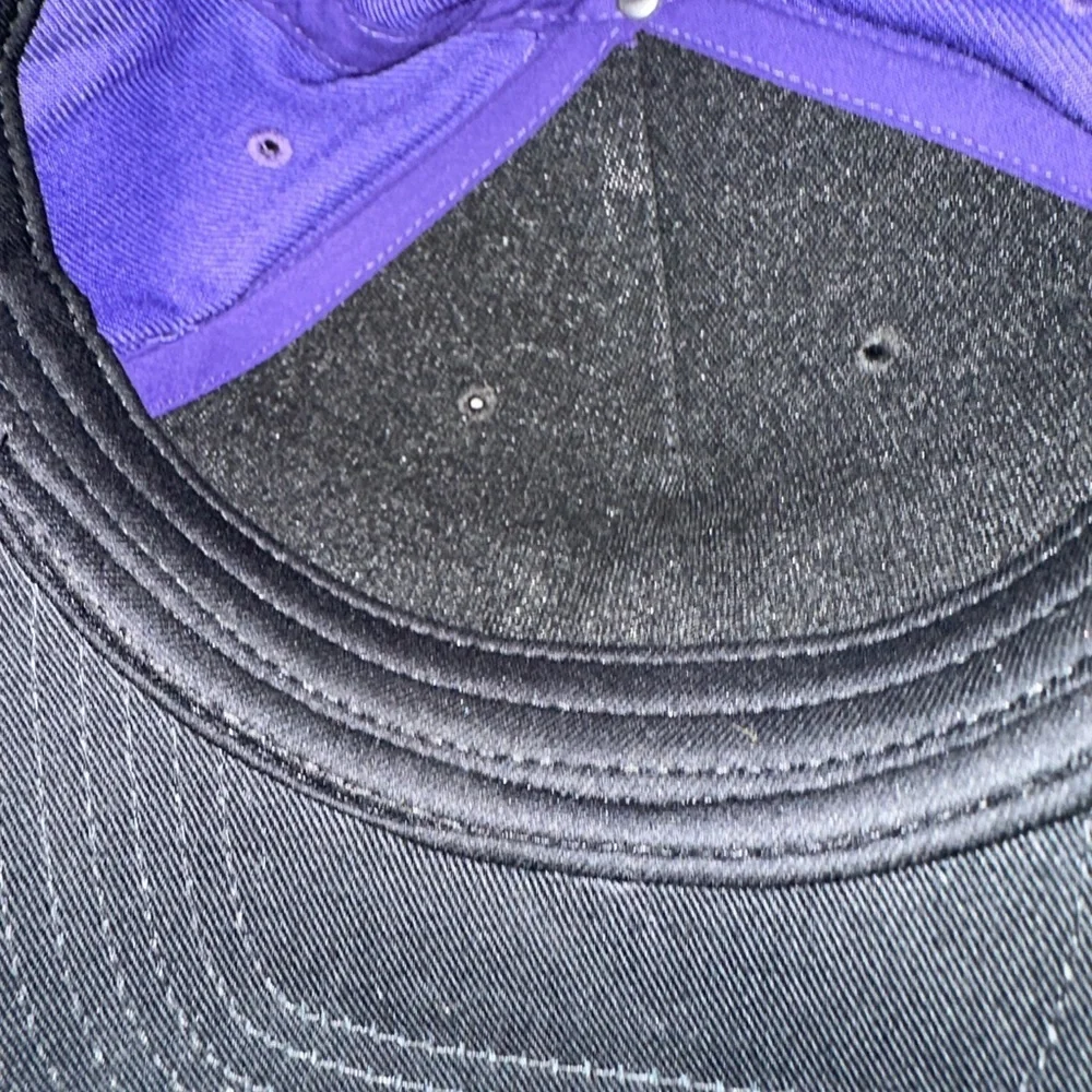 Washington Huskies College Football Nike Dri-fit Classic 99 Fitted Ball Cap Hat